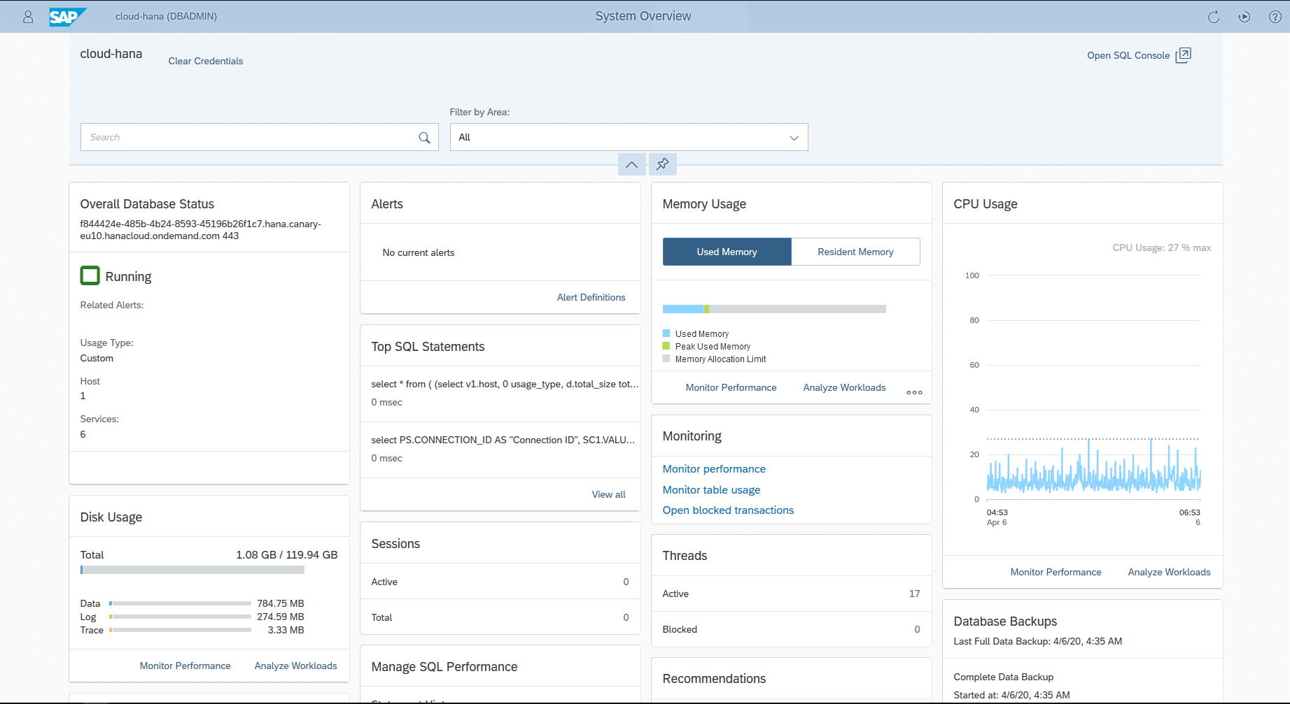 Capture d’écran du tableau de bord SAP HANA montrant l’état global d’une base de données en cours d’exécution. L’interface affiche des informations clés telles que l’utilisation du CPU, de la mémoire et du disque, les requêtes SQL les plus fréquentes, les sessions actives, les threads, les sauvegardes, ainsi que les outils de surveillance de performance.